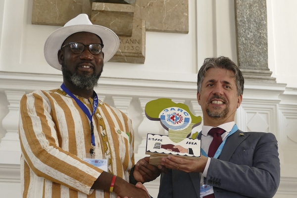 19europeanconference4.jpg