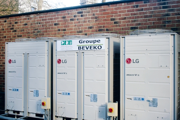 refritec-maison-buitenunits.jpg